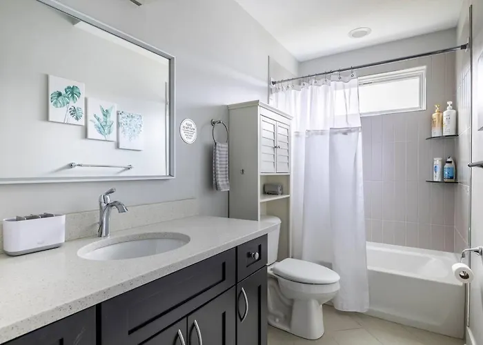 Stadiumview Villa: Pet-friendly 4br With Vistas Pittsburgh