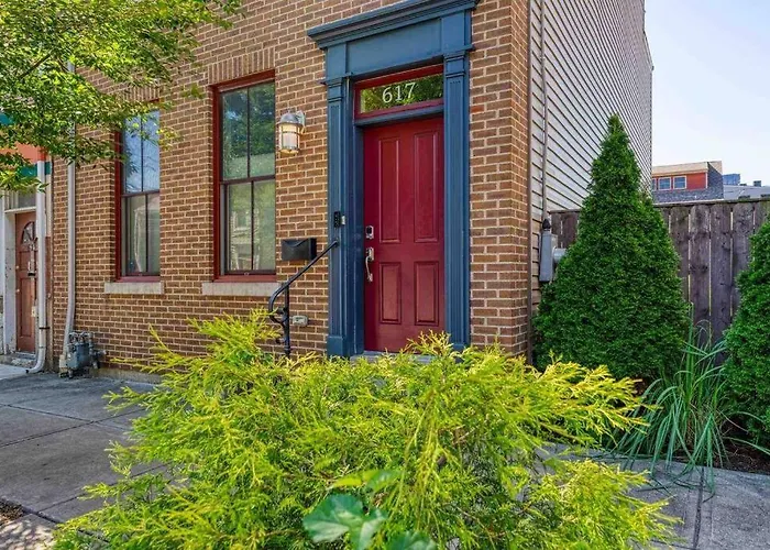 Holiday home Stadiumview Villa: Pet-friendly 4br With Vistas