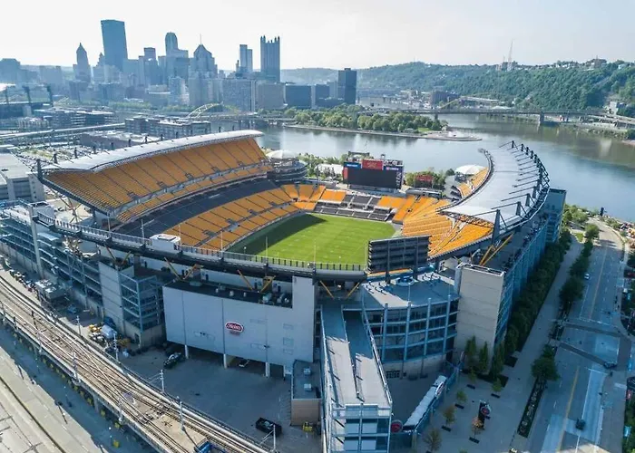 Holiday home Stadiumview Villa: Pet-friendly 4br With Vistas Pittsburgh