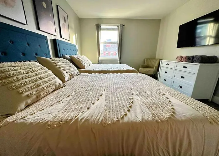 Stadiumview Villa: Pet-friendly 4br With Vistas Holiday home