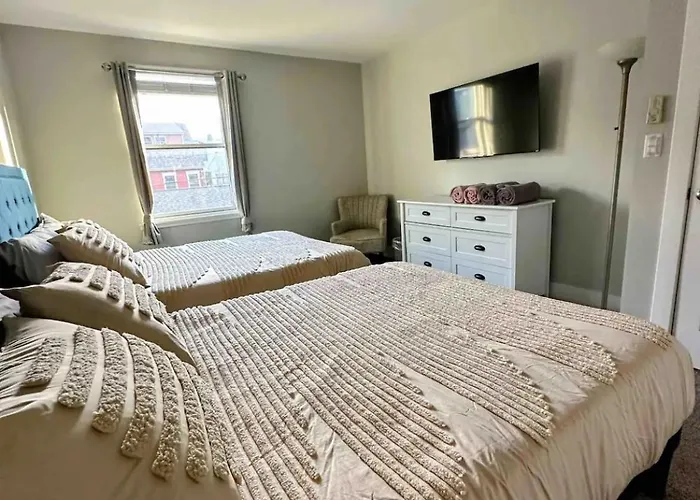 Stadiumview Villa: Pet-friendly 4br With Vistas Holiday home